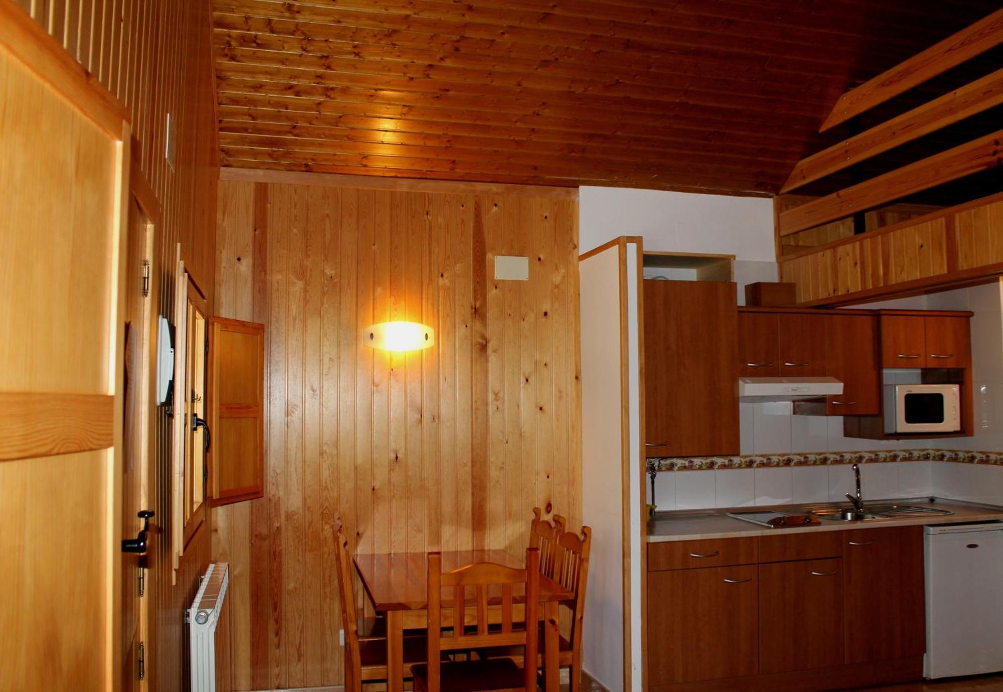 Camping Pineta Hotel Bielsa Ruang foto